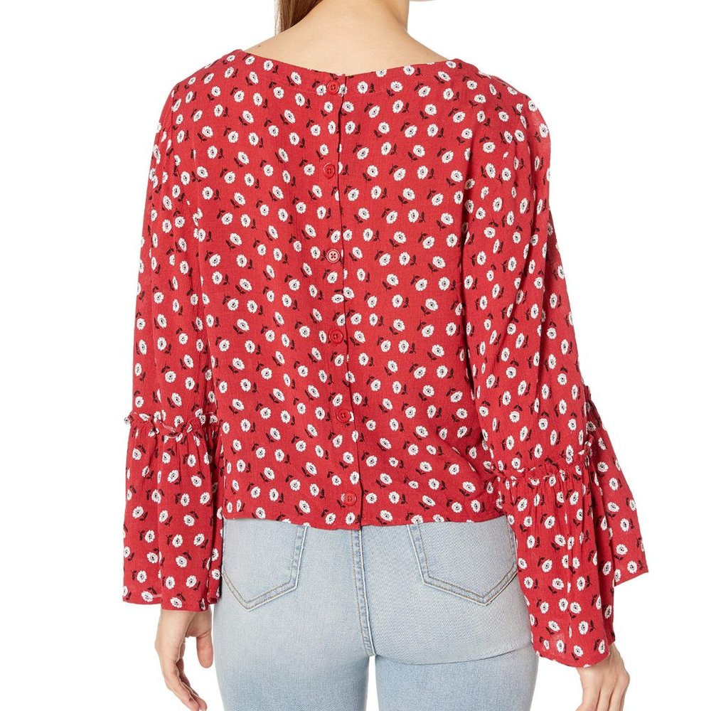 Jack By BB Dakota Drive Me Daisy Button Back Top - Picture 2 of 10